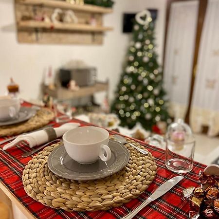 B&B Le Quattro Stagioni Ла Мадалена Екстериор снимка